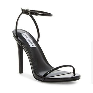 NWOT Steve Madden Black Patent Heels Size 6